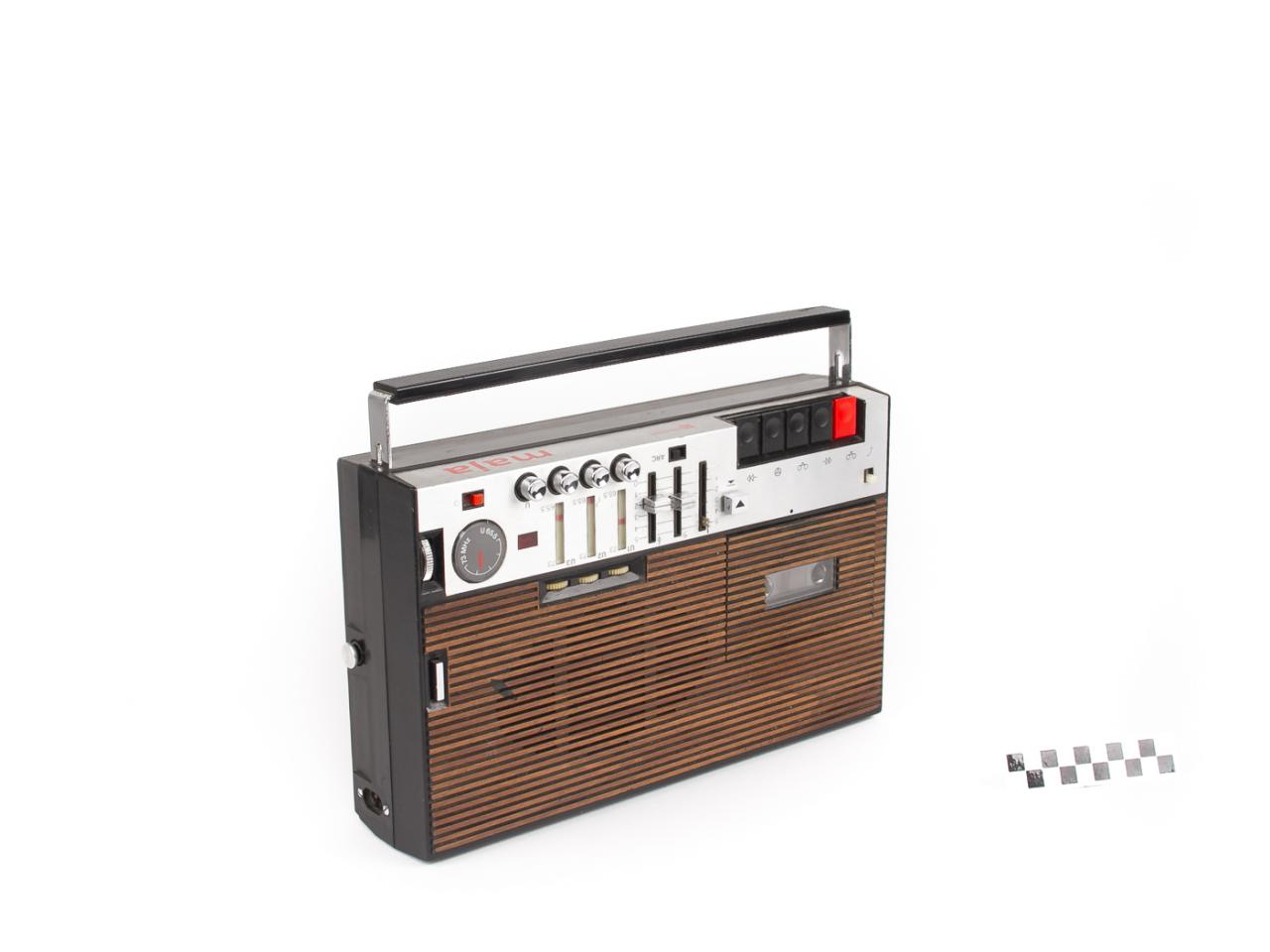 RADIO
