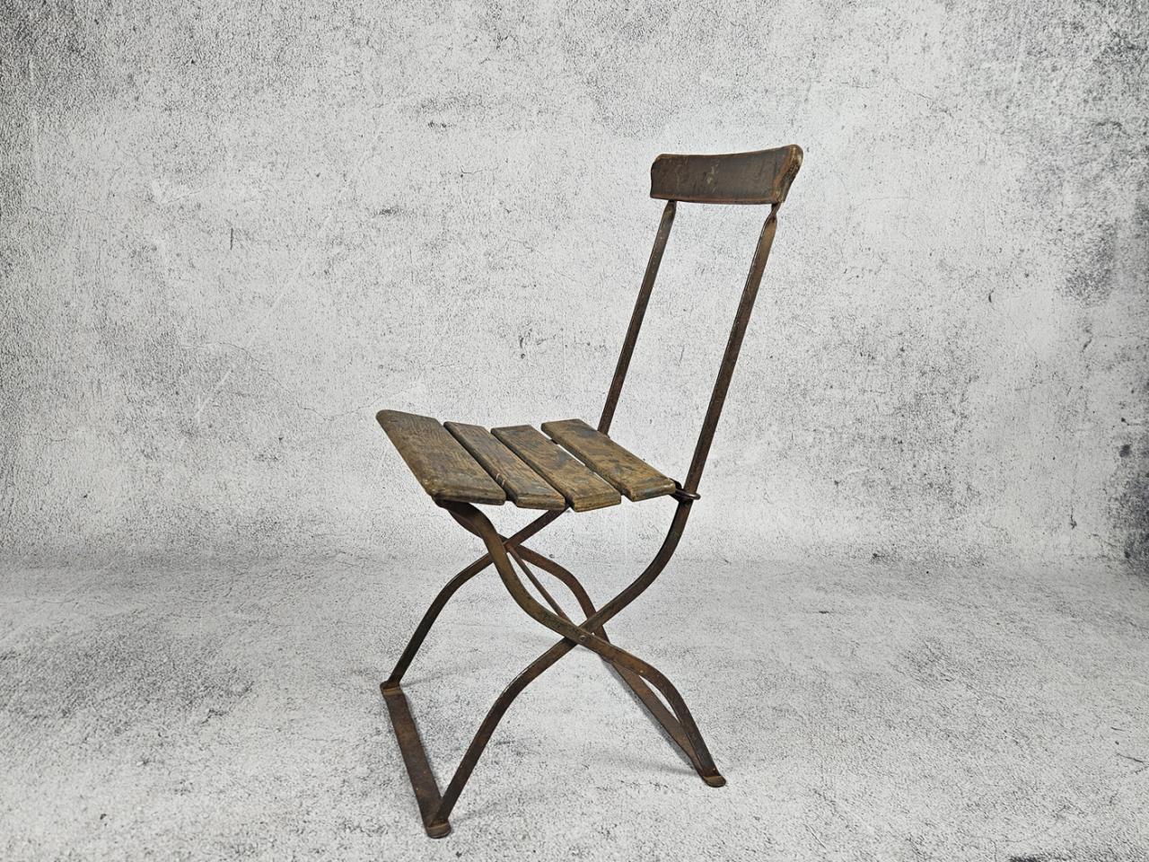 GARDEN CHAIR
