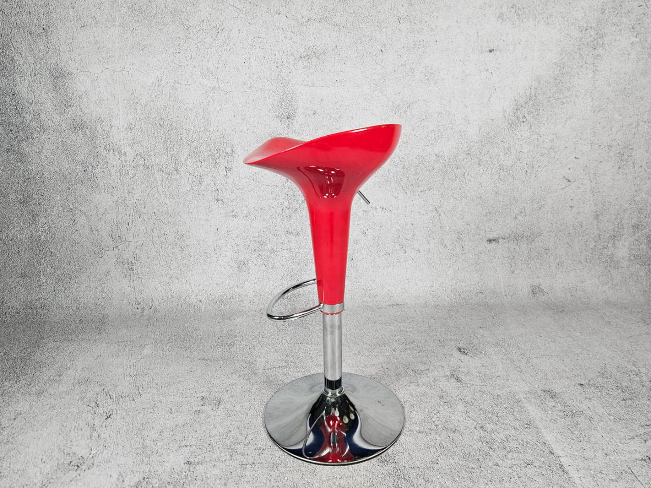 BAR STOOL