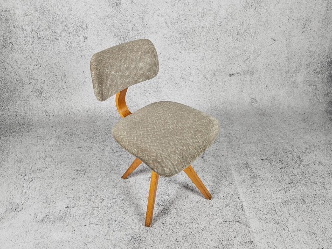 OFFICE SWIVEL CHAIR