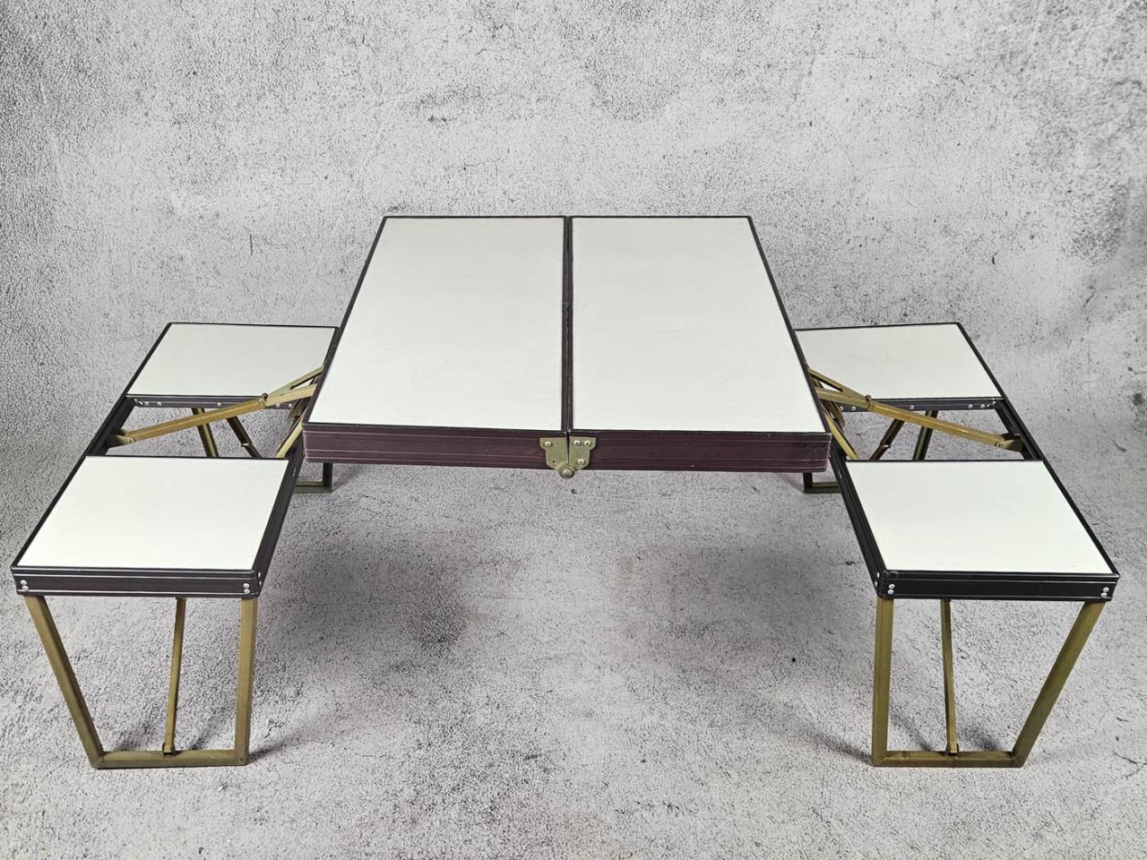 TOURIST FURNITURE SET