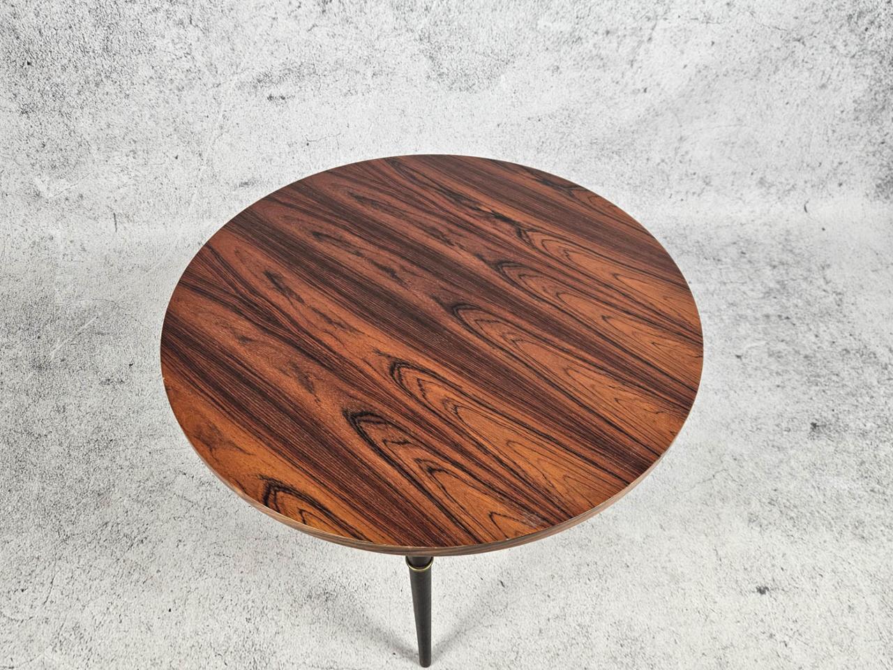 SMALL TABLE
