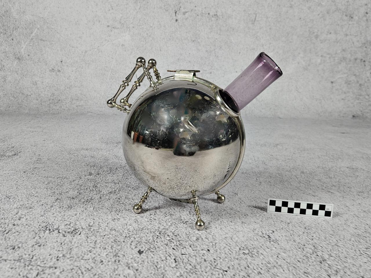 THERMOS