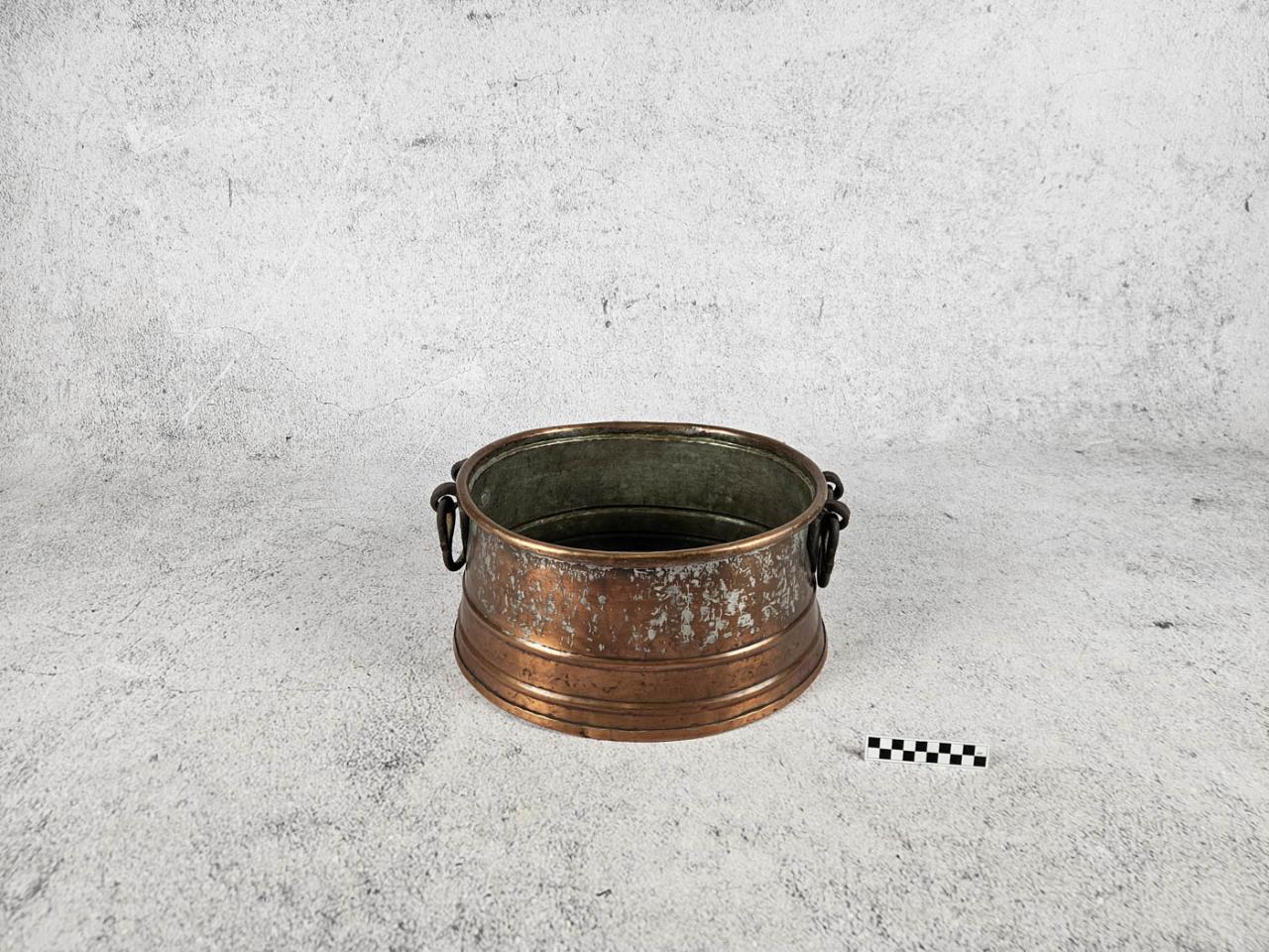 COPPER POT