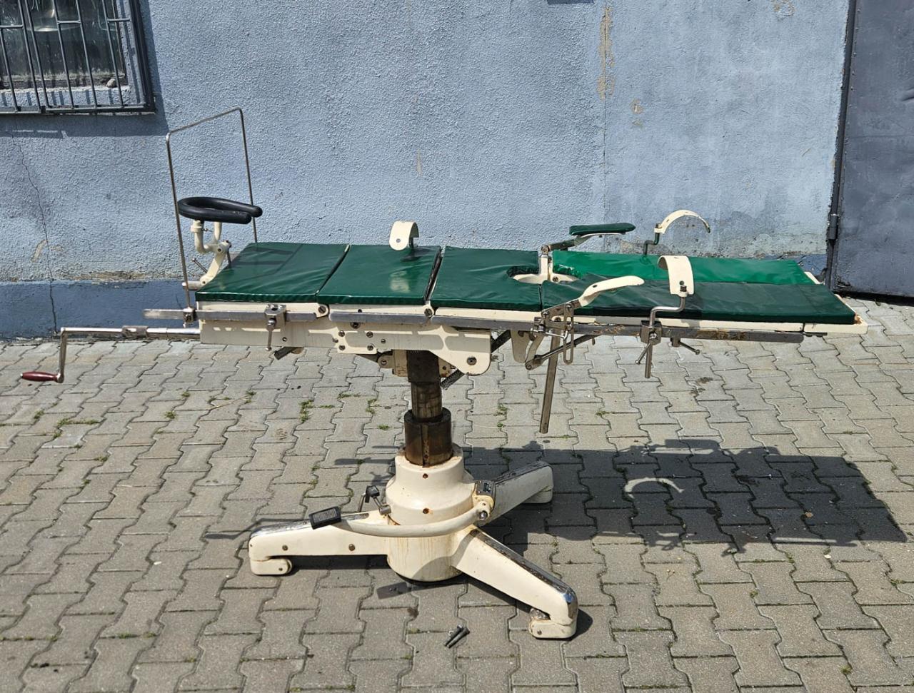 STÓŁ OPERACYJNY