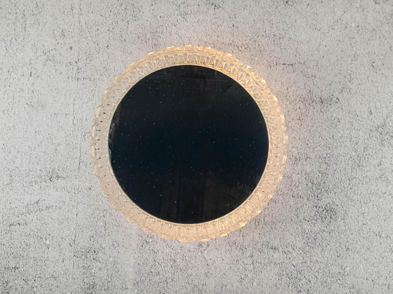CEILING LIGHT