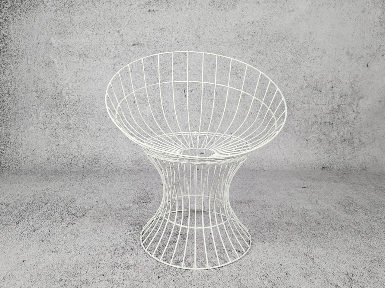 GARDEN ARMCHAIR