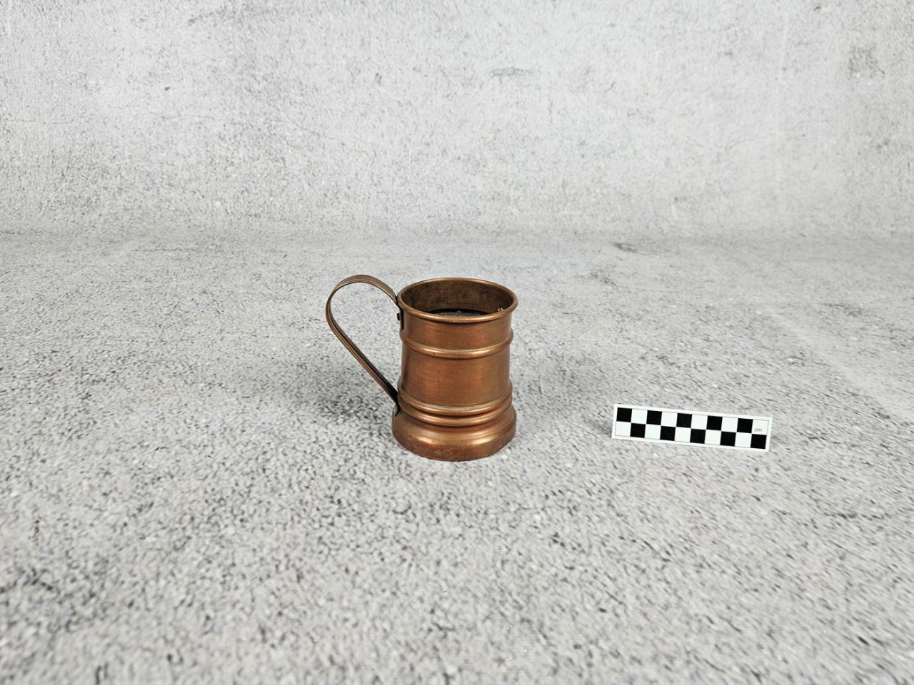TANKARD, MUG