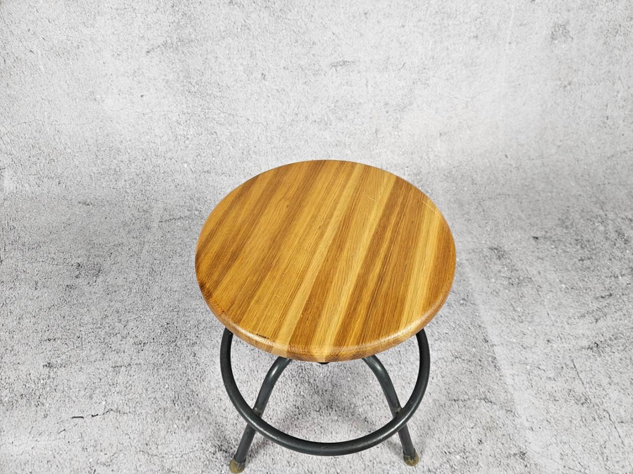 STOŁEK TABORET