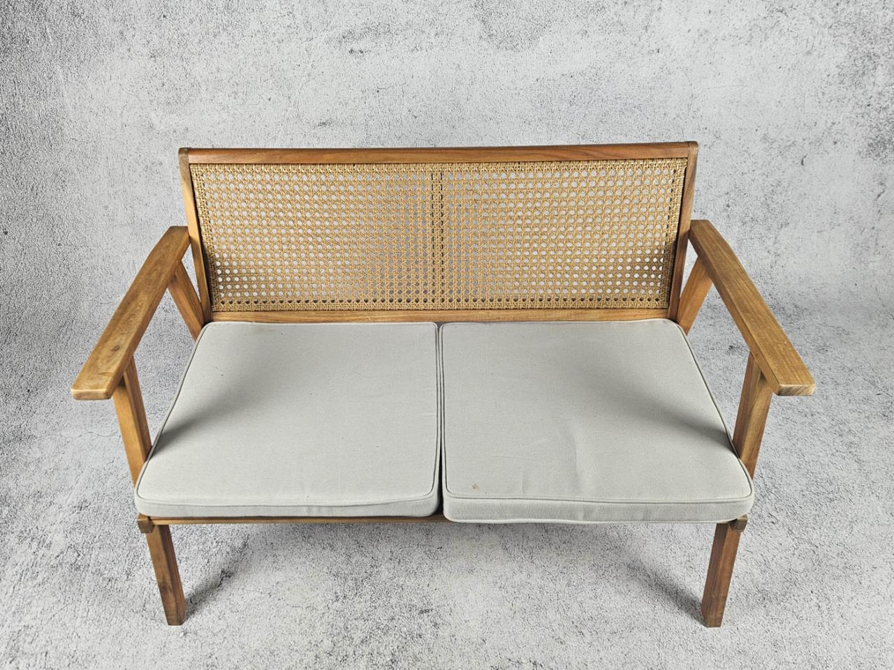 KANAPA SOFA
