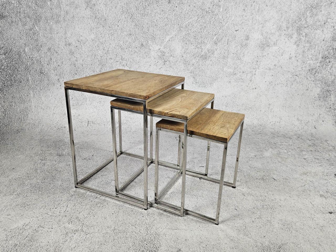 SMALL TABLE