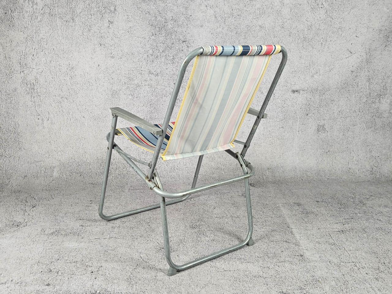 TOURIST CHAIR