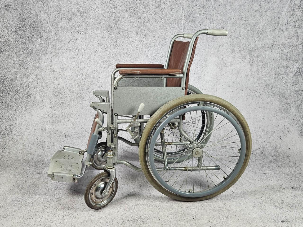 WHEELCHAIR