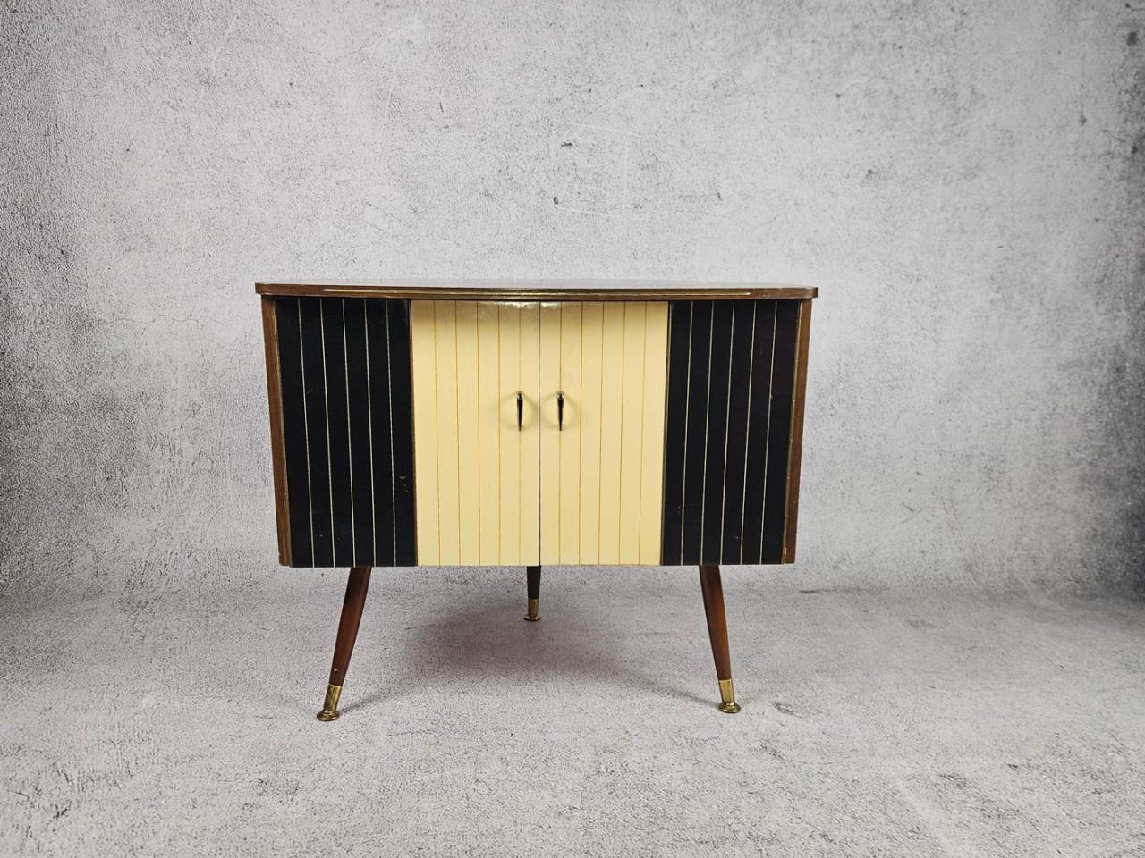 CORNER TV CABINET