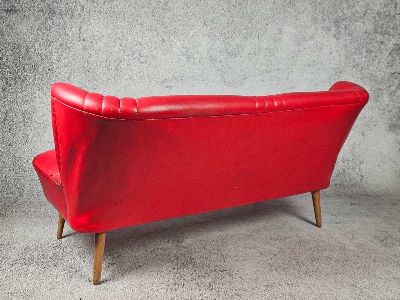 KANAPA SOFA