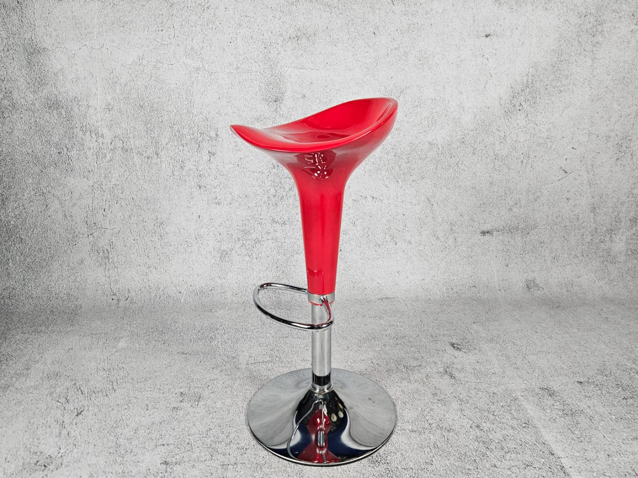 BAR STOOL