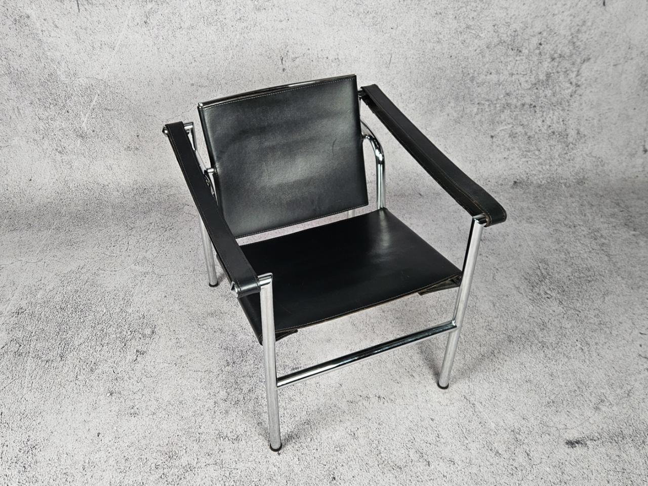 FOTEL INSP. LE CORBUSIER CASSINA, LATA 70-TE