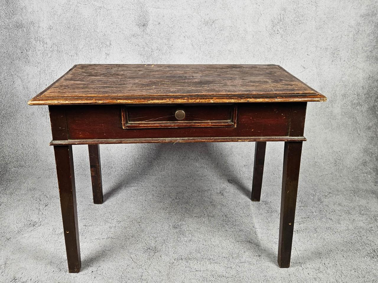 STÓŁ