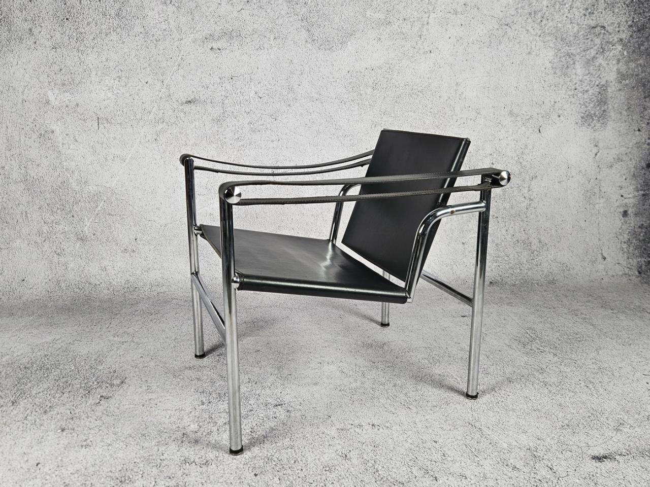 FOTEL INSP. LE CORBUSIER CASSINA, LATA 70-TE
