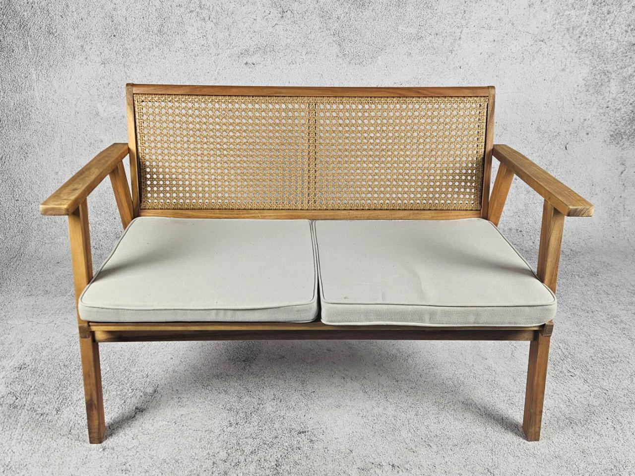 KANAPA SOFA