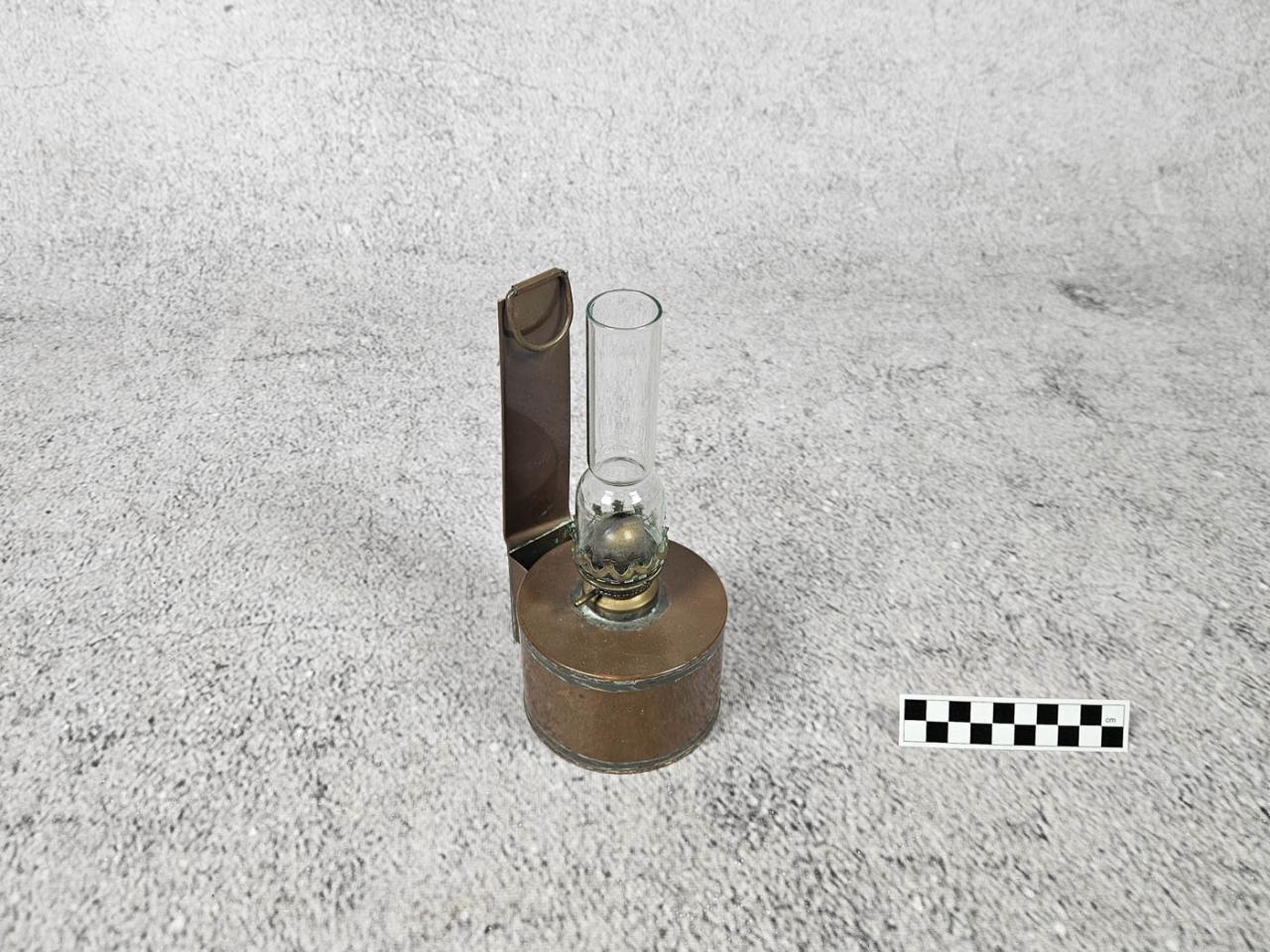 KEROSENE LAMP