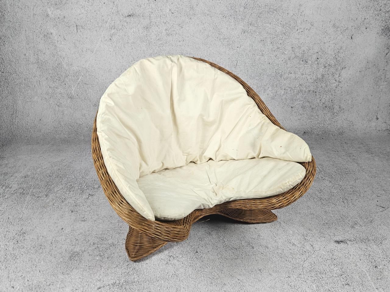 GARDEN ARMCHAIR