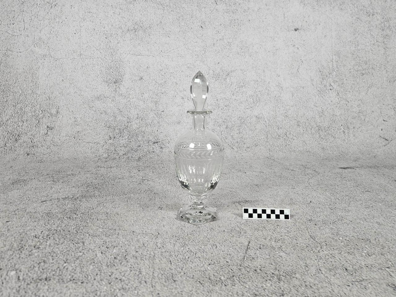 DECANTER