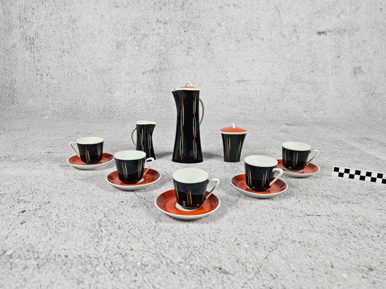 TABLEWARE