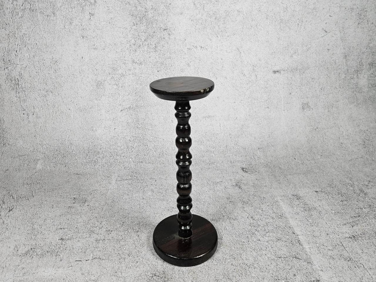 POSTUMENT KWIETNIK