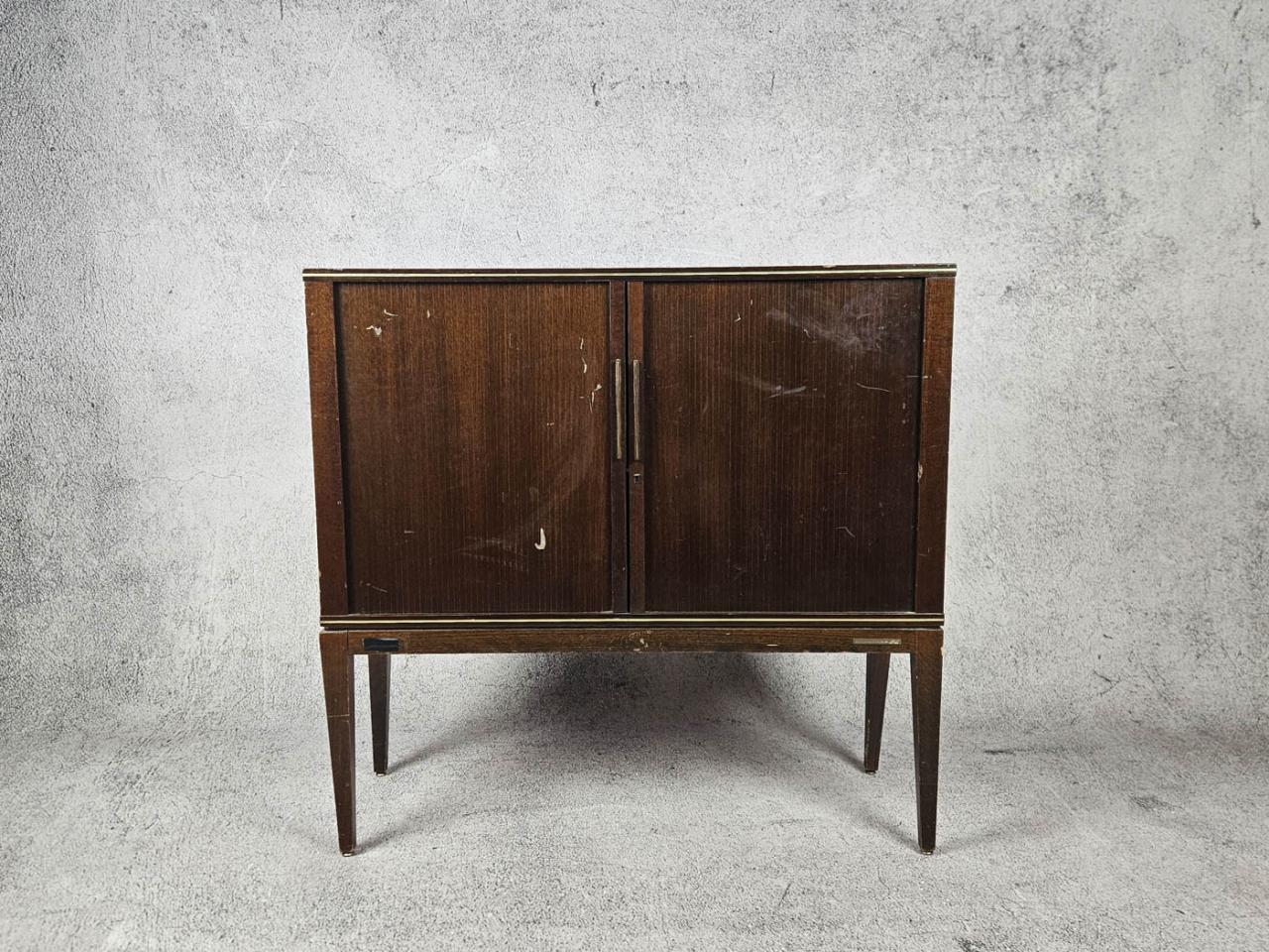PHILIPS TV CABINET
