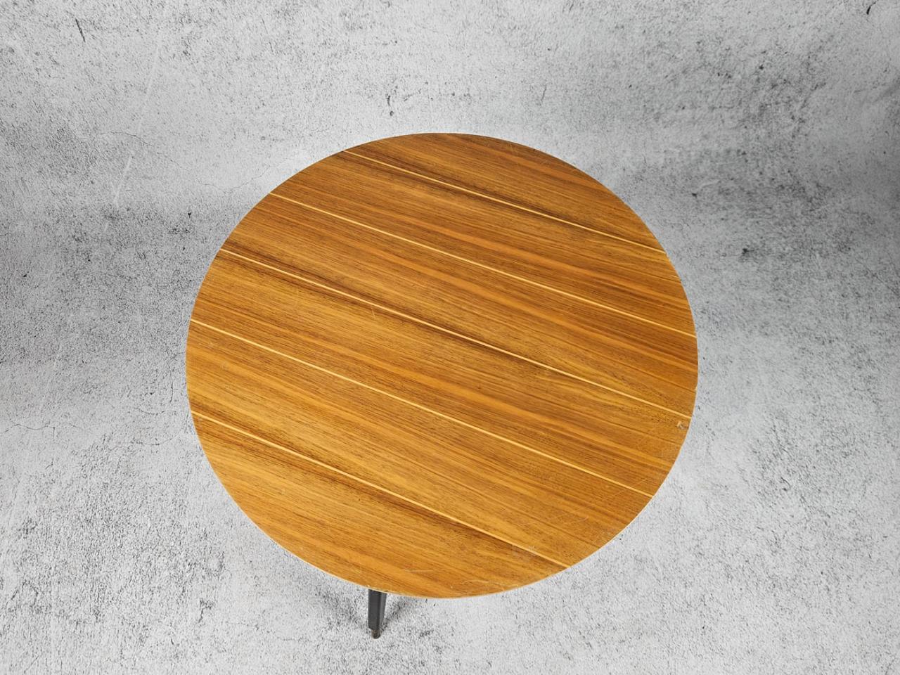 SMALL TABLE