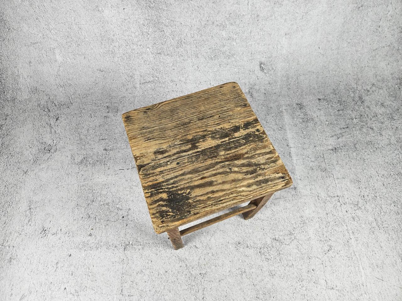 STOŁEK TABORET