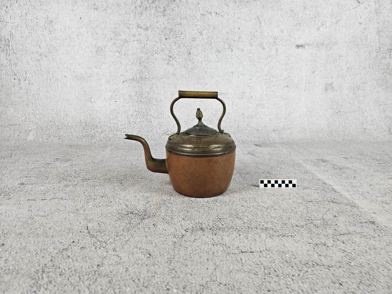 KETTLE