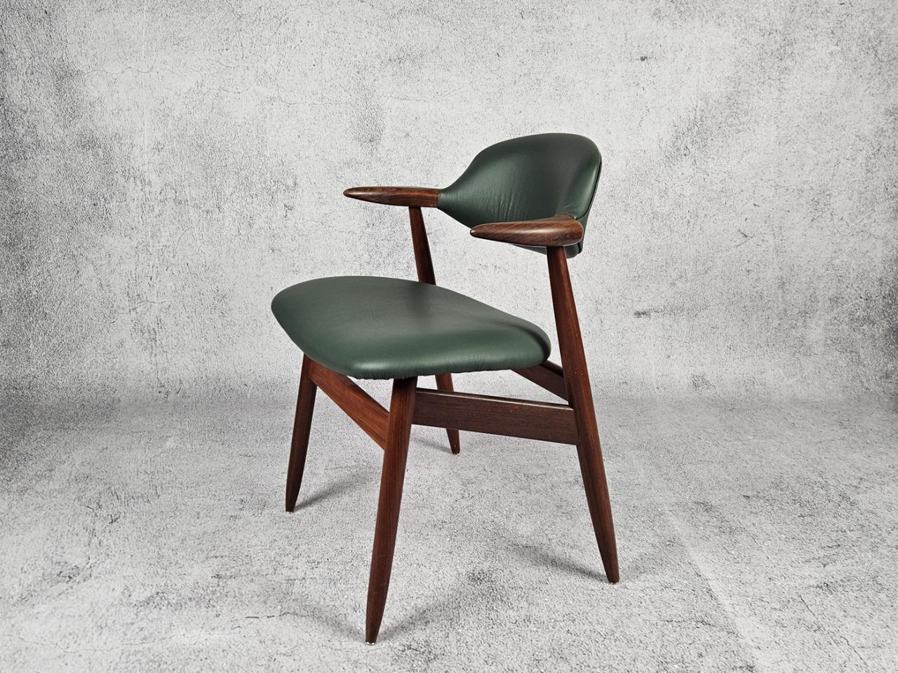 SCANDINAVIAN 1960S CHAIR