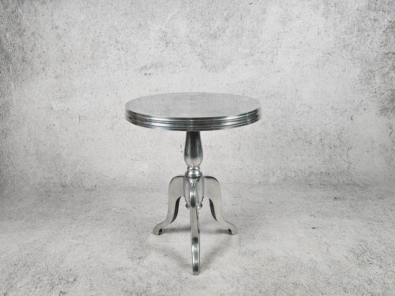 SMALL TABLE