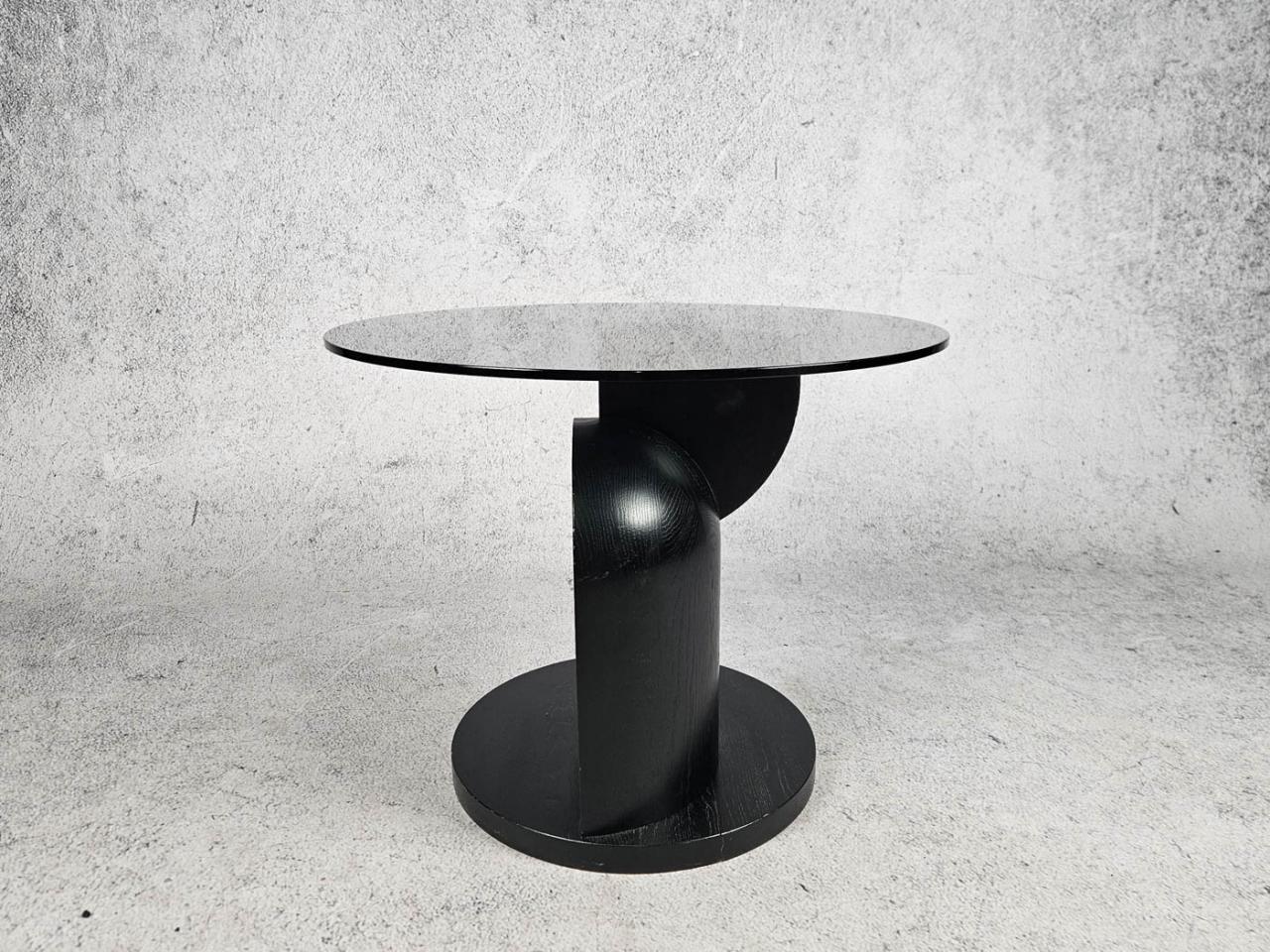 COFFEE TABLE, TAMO