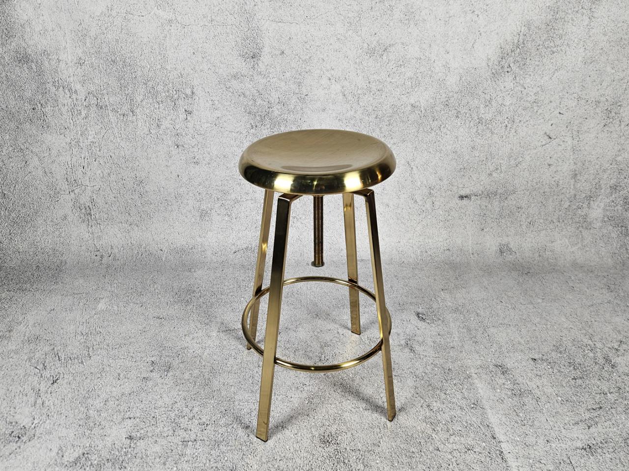 BAR STOOL