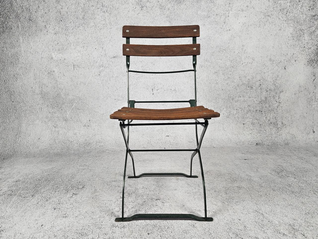 GARDEN CHAIR