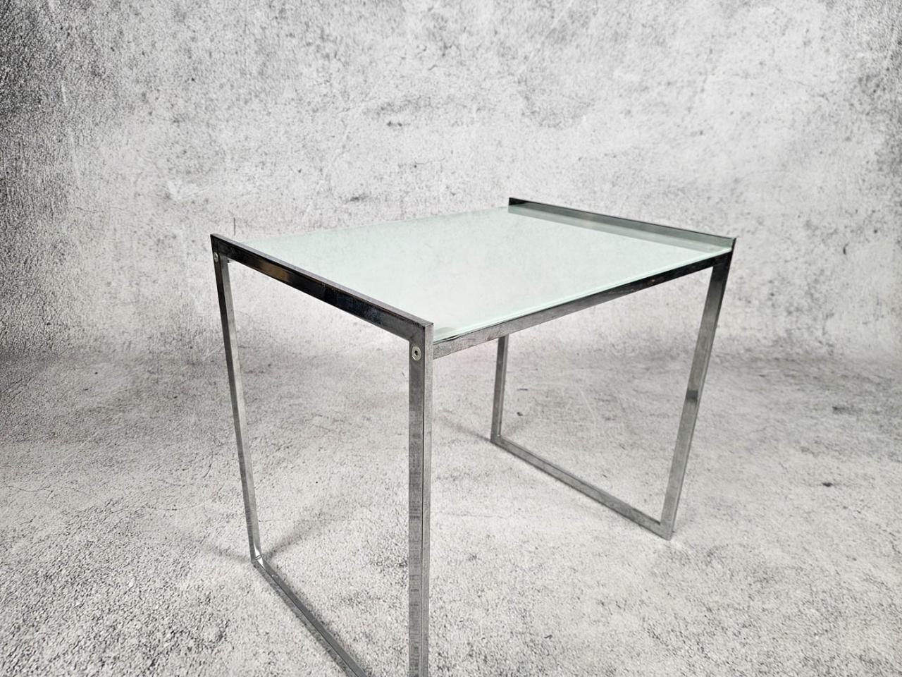 SMALL TABLE