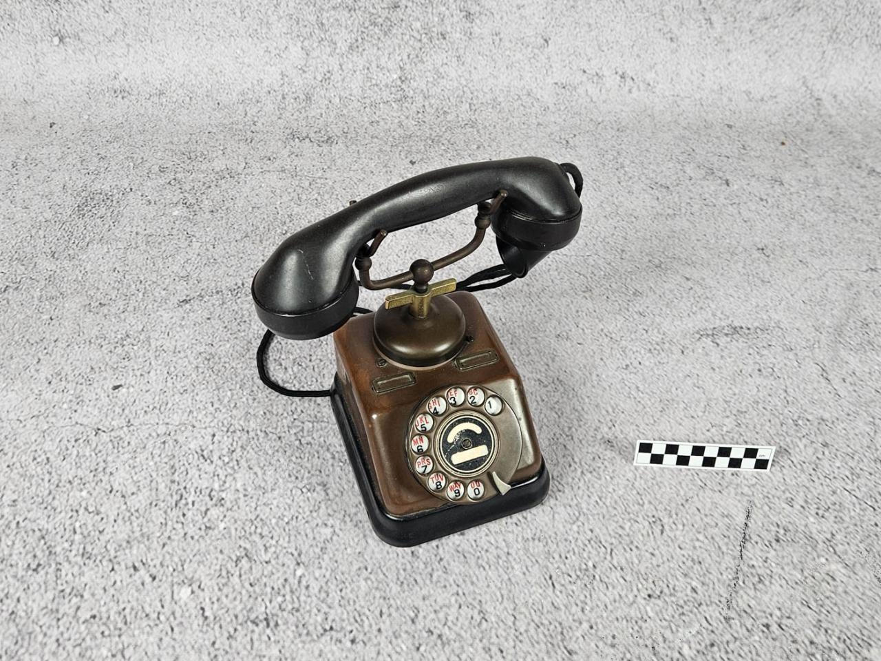 TELEFON STACJONARNY