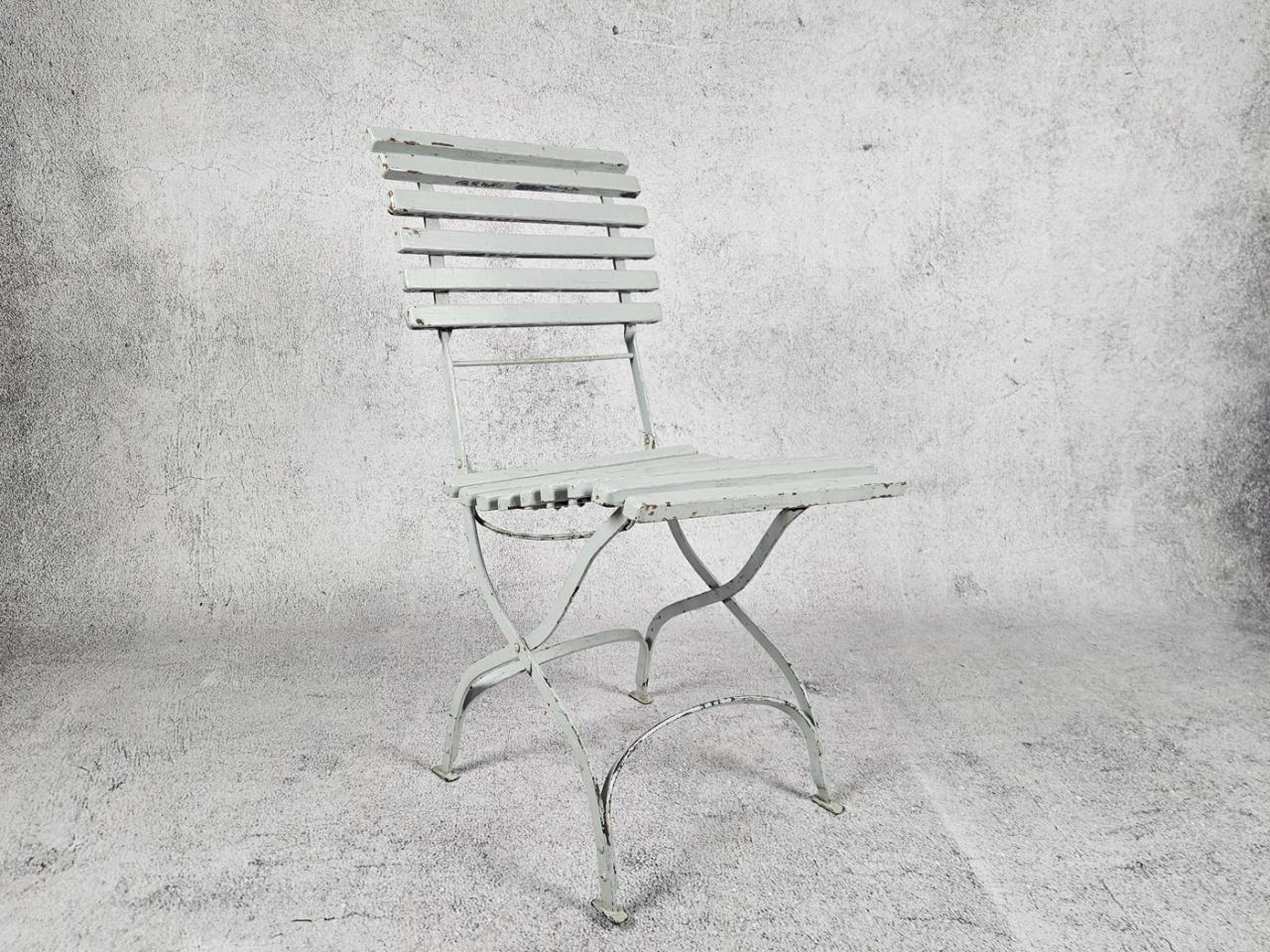 GARDEN CHAIR