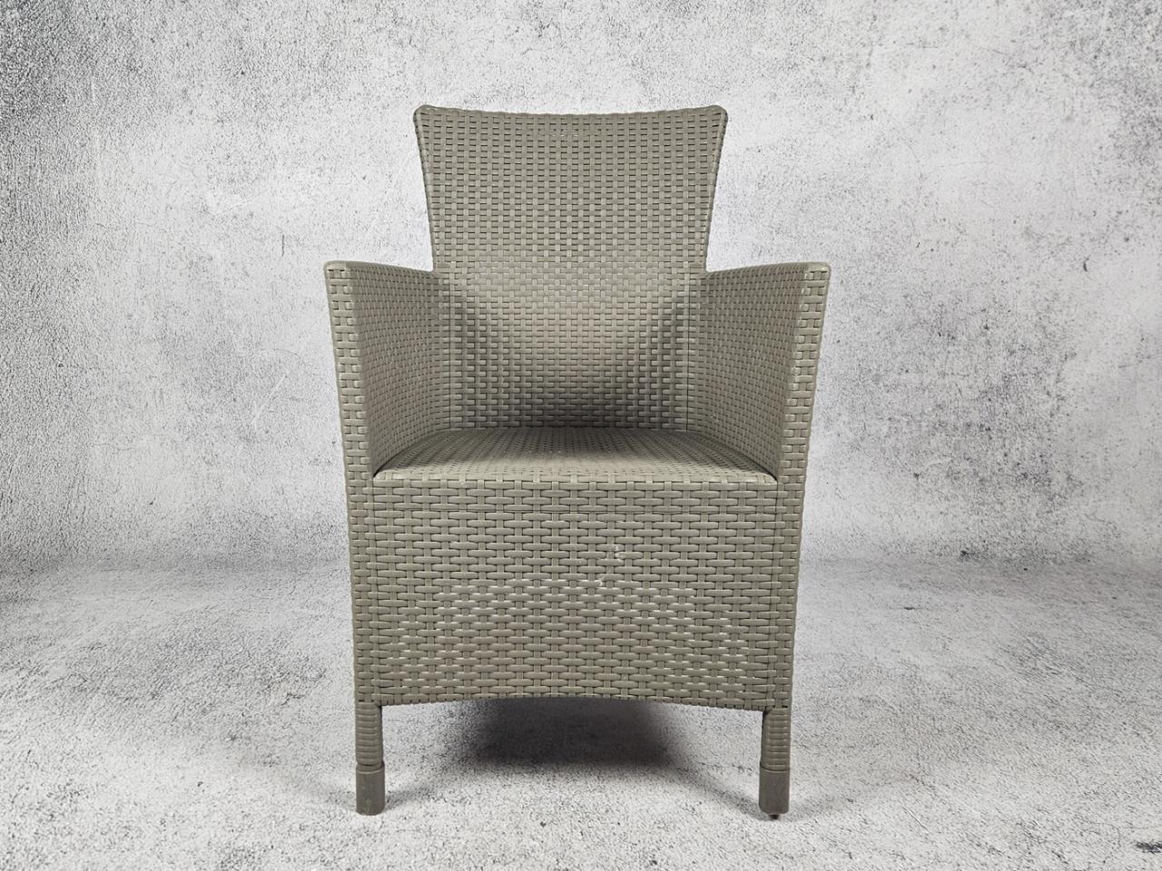 GARDEN ARMCHAIR