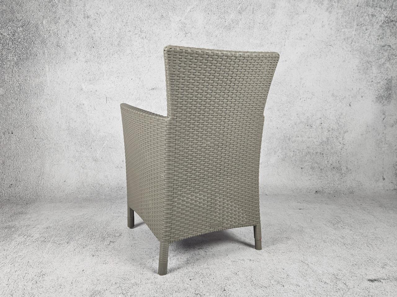 GARDEN ARMCHAIR