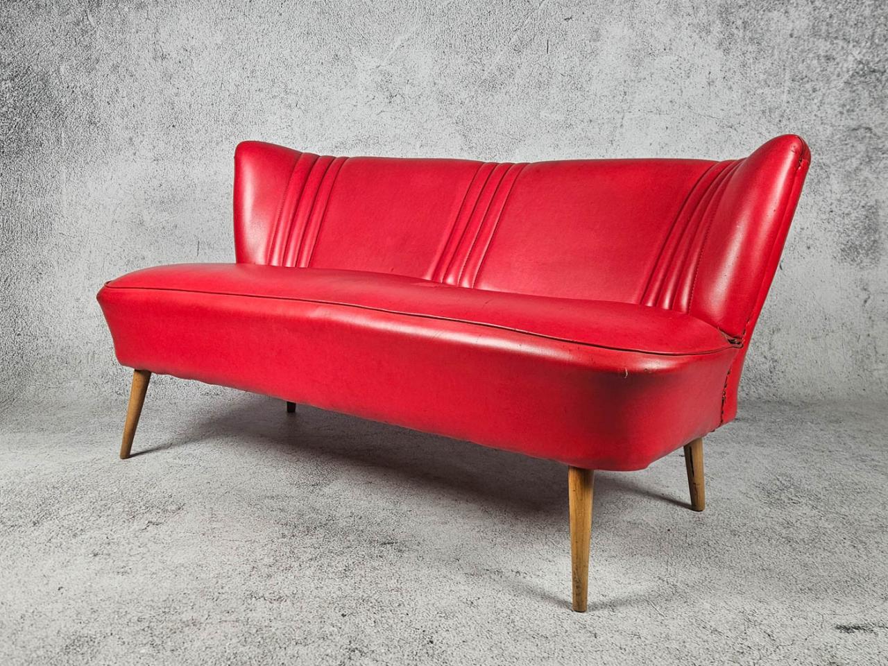 KANAPA SOFA