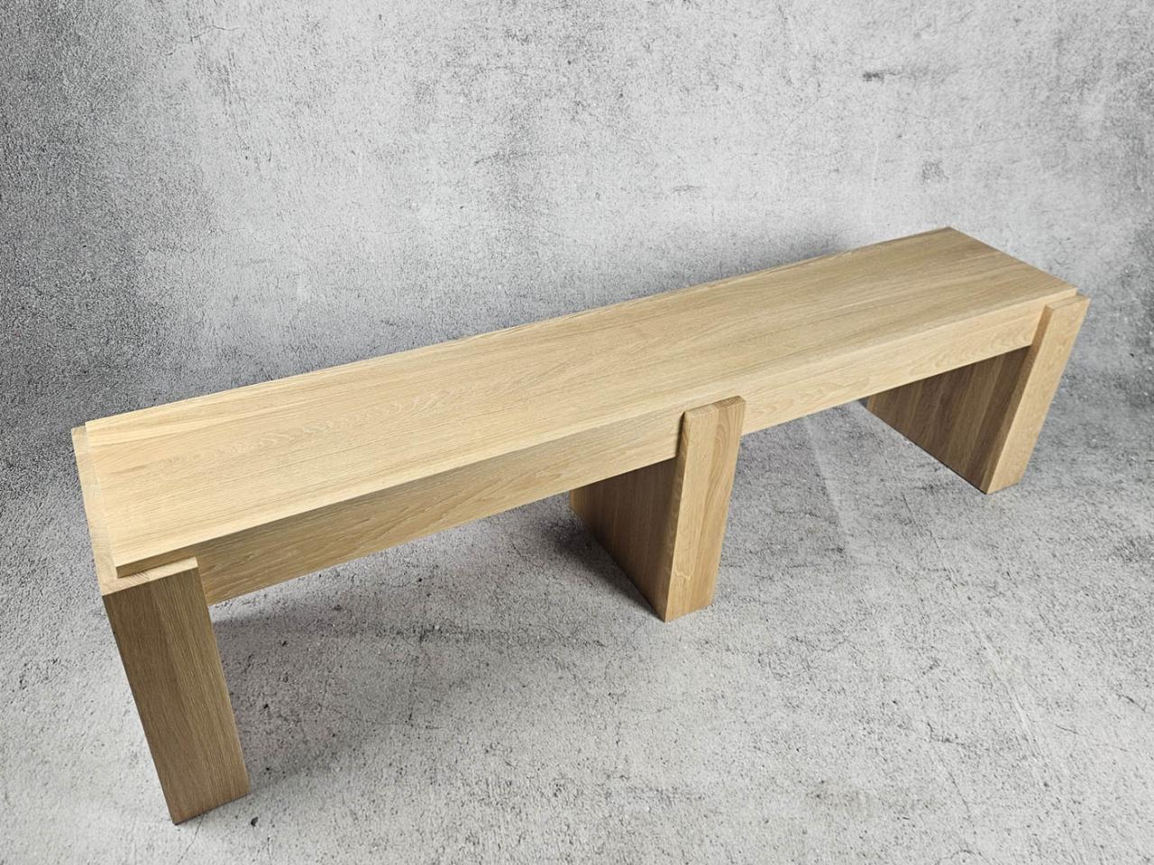 BENCH, TAMO