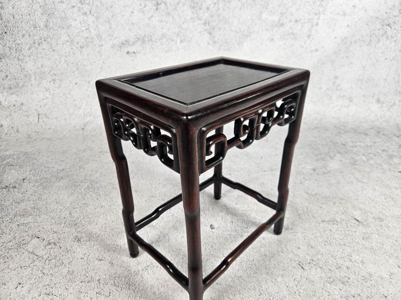 SMALL TABLE