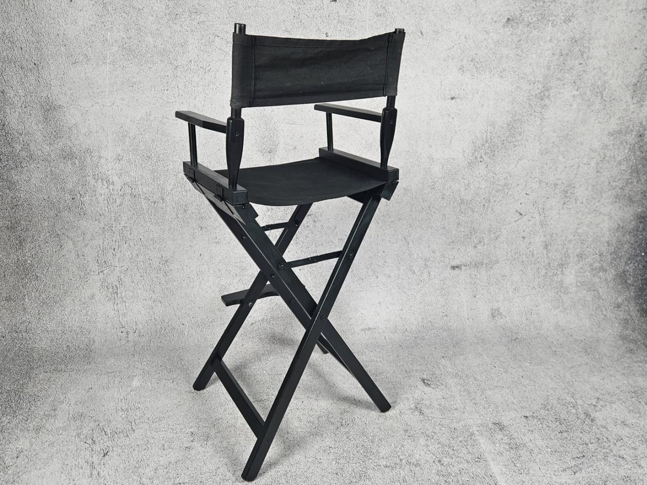 COSMETIC CHAIR