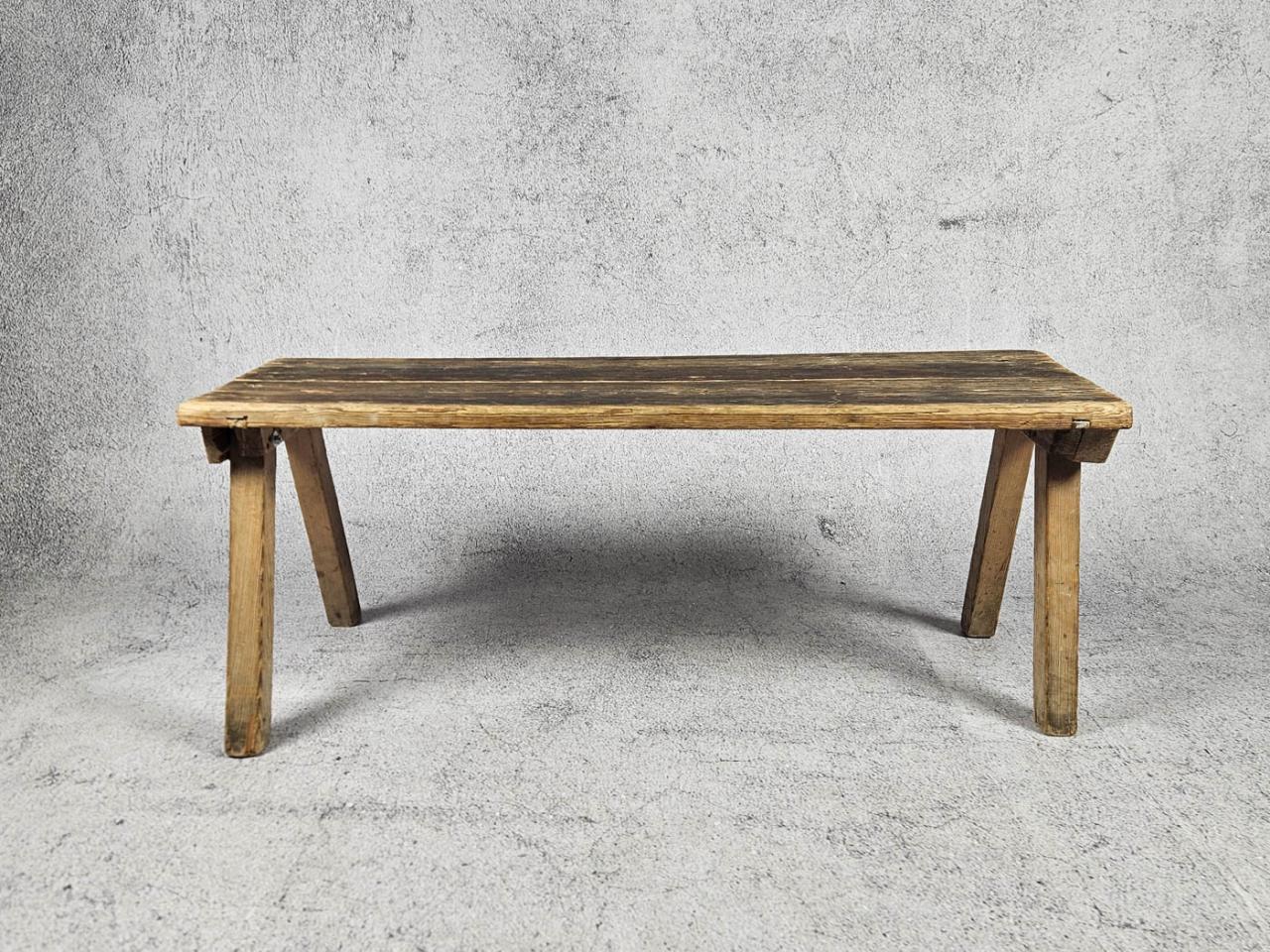 BENCH