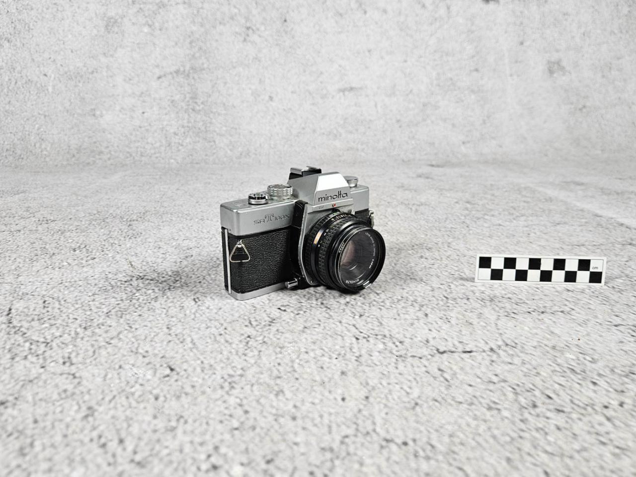 APARAT FOTOGRAFICZNY ANALOGOWY