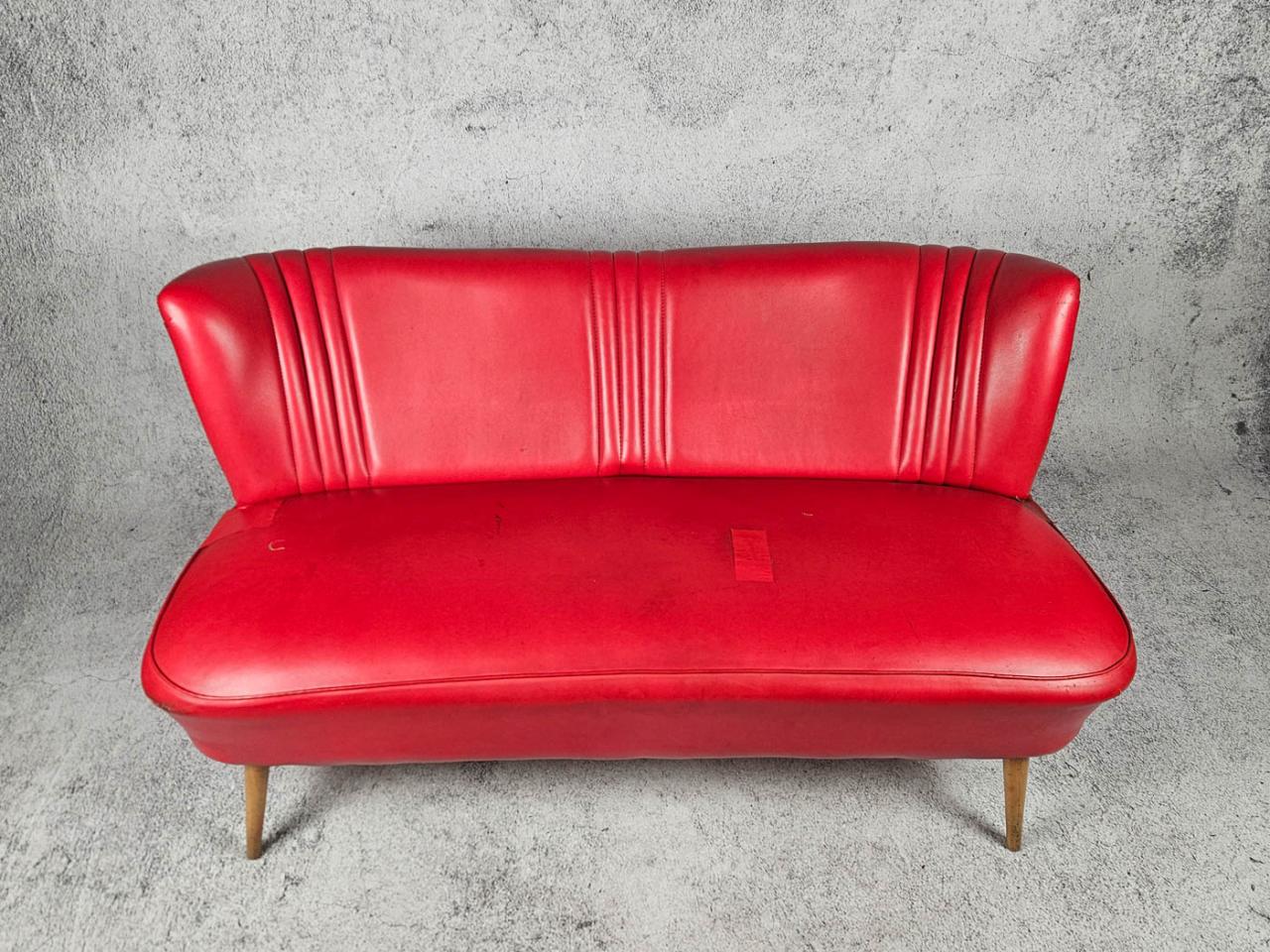 KANAPA SOFA